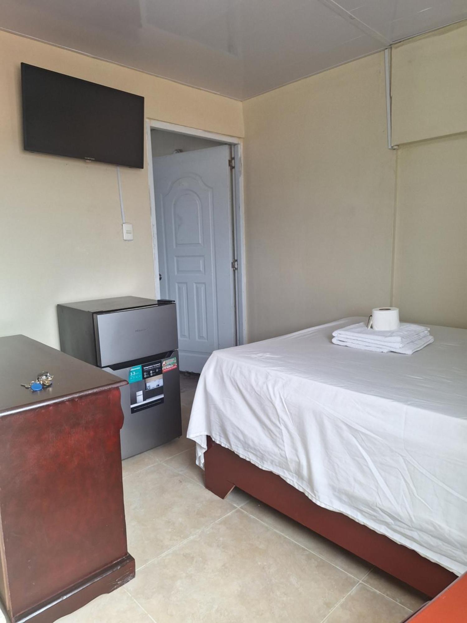 Hotel Enrique II Zona Colonial Vista Al Malecon Santo Domingo Ngoại thất bức ảnh